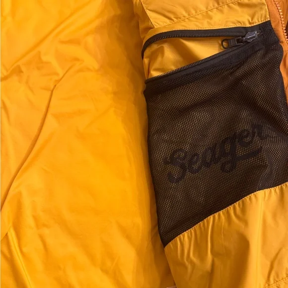 Seager Gold Size Large Ruff & Tuff Pack Jacket - Picture 4 of 5